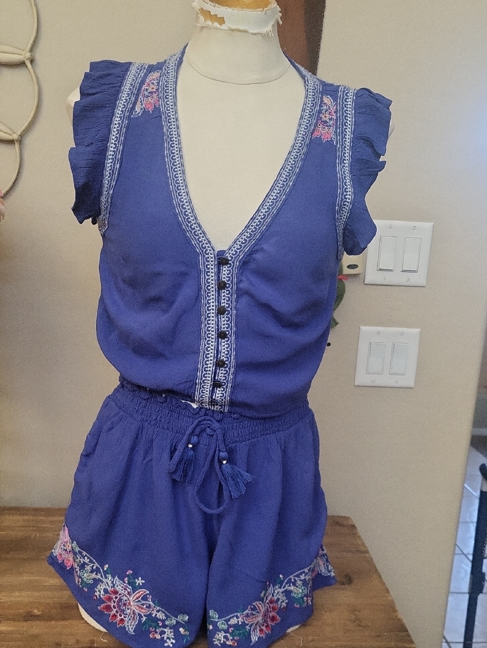 American Eagle Outfitters Bright Blue Top And Shorts with Elastic Detail